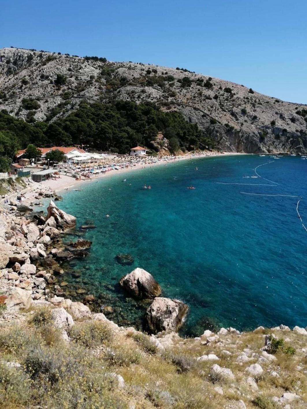 Apartments Kraljic Baska  Bagian luar foto